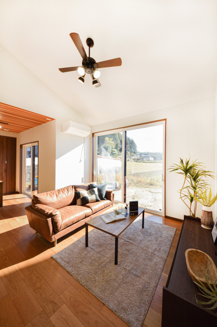 北広島市　注文住宅　平屋　吹き抜けが開放的なロフト付き平屋